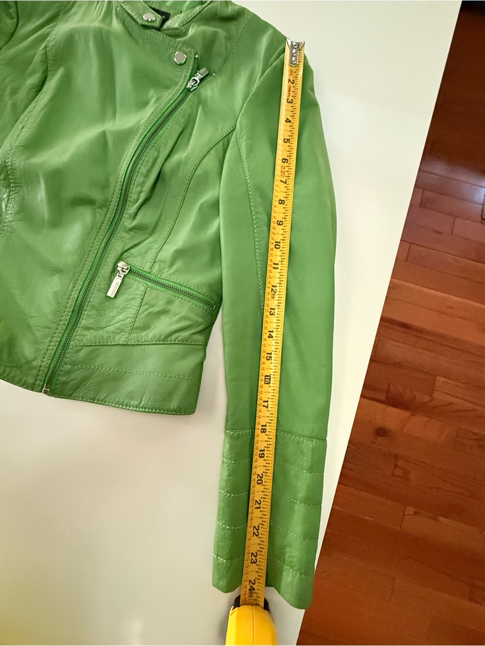 Bernardo Genuine Leather Moto Jacket S Apple Green Asymmetrical Biker - Picture 12 of 12